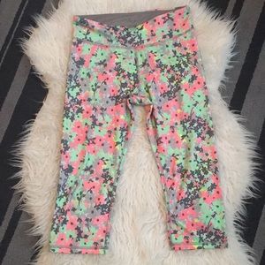 Energie Cropped Leggings Size Medium